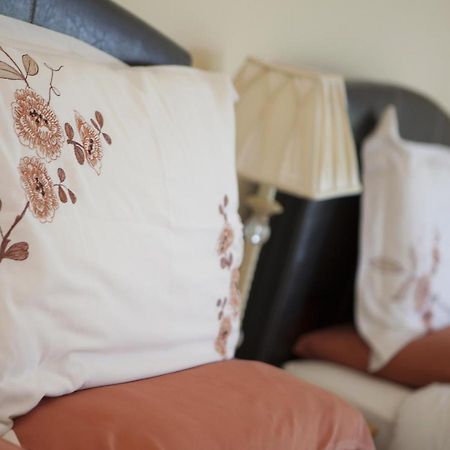 Wicklow Way Lodge Экстерьер фото