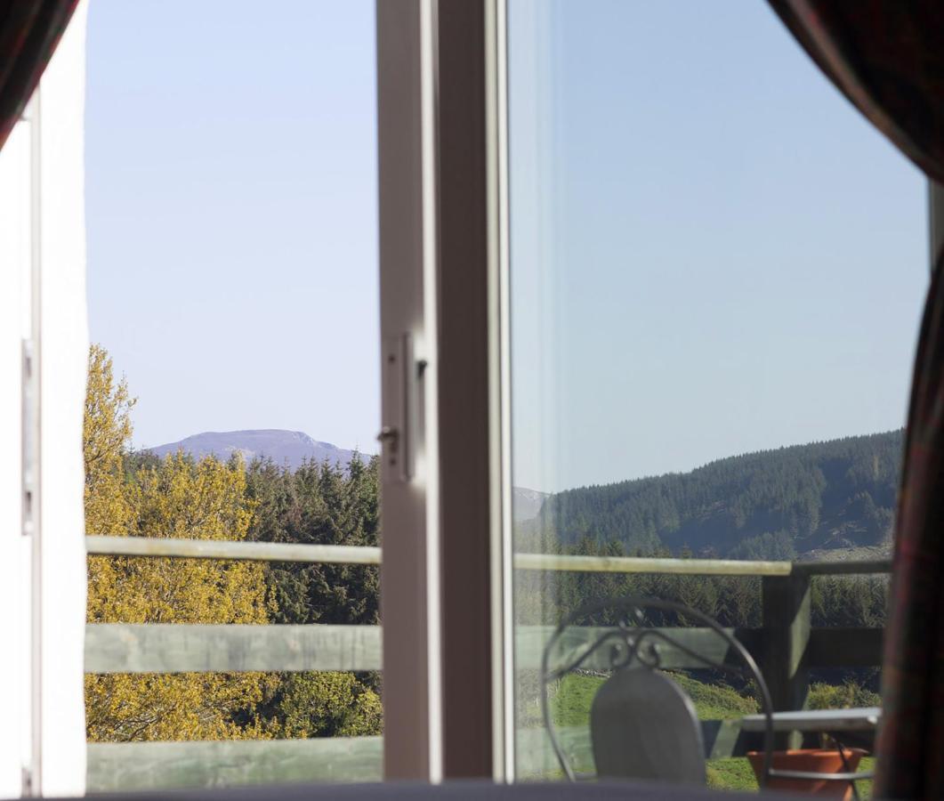 Wicklow Way Lodge Экстерьер фото