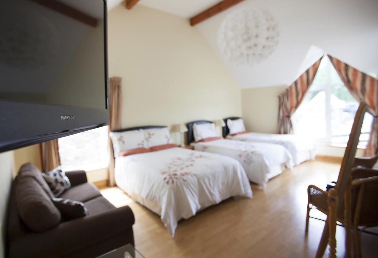 Wicklow Way Lodge Экстерьер фото