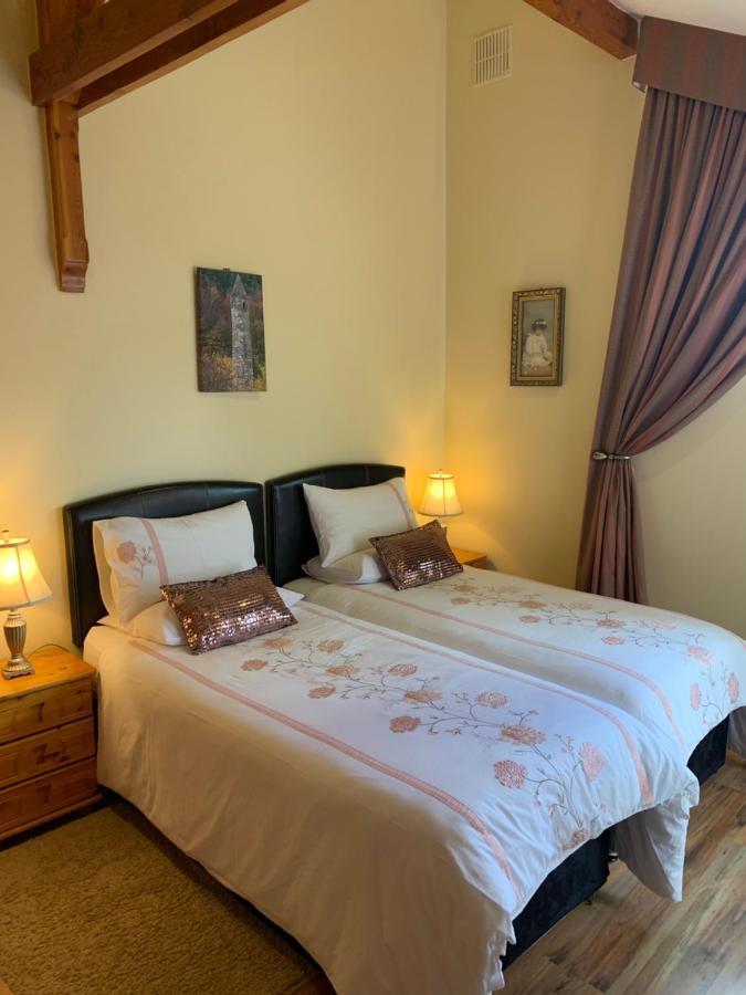 Wicklow Way Lodge Экстерьер фото